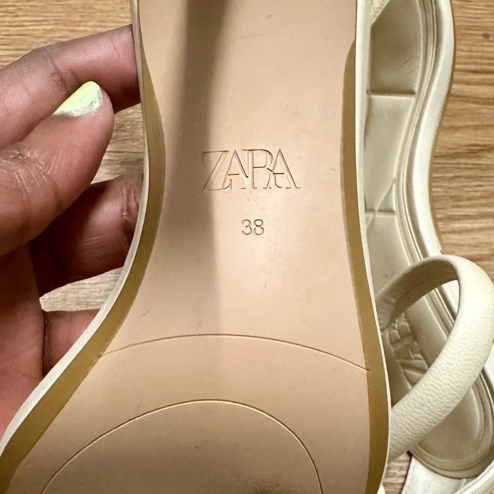 ZARA Beige Sandals - Picture 8 of 11